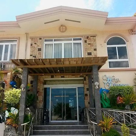 Hotel Veronica Roxas City Exterior foto